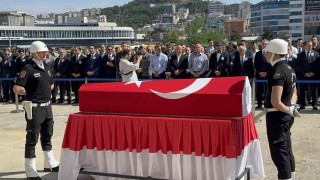 Duruşma sırasında hayatını kaybeden savcı için duygusal tören