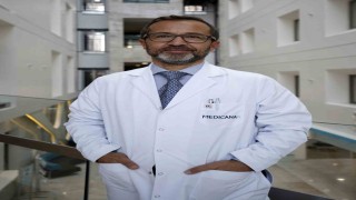 Duruştaki küçük bir fark, skolyozun habercisi olabilir