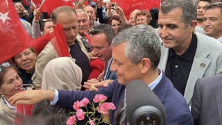 (Düzeltme) CHP Grup Başkanı Özgür Özel Burdurda