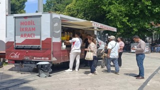 Efeler Belediyesinden öğrencilere serinleten destek
