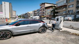 Efeler Belediyesinin elektrikli araç şarj istasyonları hizmette