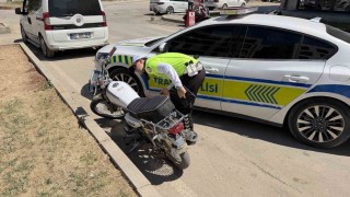 Ehliyetsiz motosiklet sürücüsüne 2 haftada 221 bin TL ceza kesildi