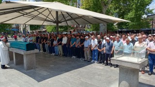 Emekli Bankacı Esin Camak vefat etti