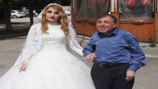Engel tanımayan çifti büyükşehir belediye otobüsü ayırdı