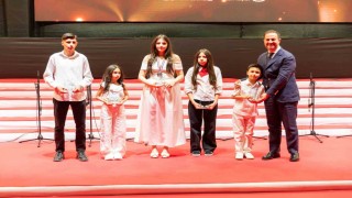 Erdem Kolejinde mezuniyet heyecanı