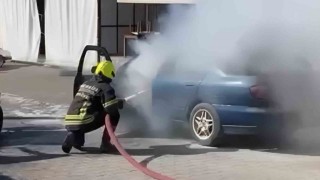 Erdemlide otomobil yangını