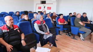 Erzincanda bitki koruma ürünleri bayilerine b-reçete eğitimi verildi