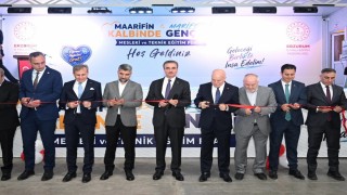 Erzurumda Maarifin kalbinde marifetli gençlik mesleki ve teknik eğitim fuarı açıldı