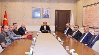 Erzurumda sahipsiz hayvanlar için tarihî iş birliği