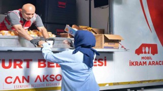 Esenyurt Belediyesi YKS maratonunda öğrencilerin yanında oldu