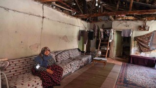 Eşini kaybetti, evini de kaybetmek üzereyken Isparta Belediyesi devreye girdi