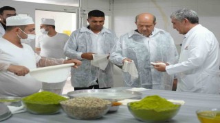 Eski KKTC Cumhurbaşkanı Tatar: Esas baklava Gaziantepindir, tescillidir ve kopyası da mümkün değildir