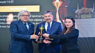 Eskişehir Valisi Yılmaz, Yılın Mülki İdare Amiri seçildi