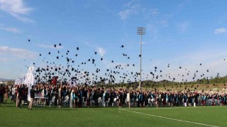 ESOGÜde mezuniyet coşkusu yaşandı