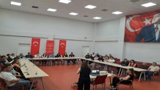 Evlenecek gençlere eğitim ve sağlık desteği