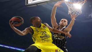 Fenerbahçe Beko, Devon Hall ile yollarını ayırdı