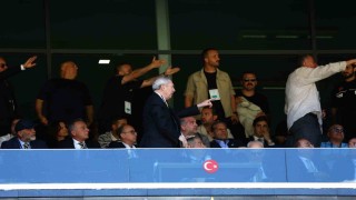 Fenerbahçe olağanüstü seçimli genel kurulunda arbede çıktı