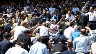 Fenerbahçe’de Olağanüstü Genel Kurul Gergin Başladı