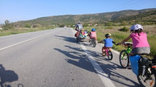 Fransız aile, bisikletle dünya turu kapsamında Konyaya ulaştı