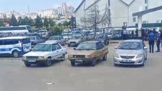 Gaziantepte mezarlıkta silahlı çatışma: 2 kişinin yaralandığı panik anları kamerada