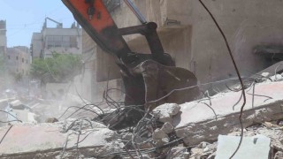 Gazzede enkaz altındaki cenazeleri çıkarma çalışmalarında ikinci aşamaya geçildi