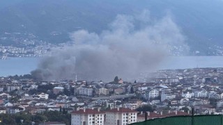 Gecekonduda çıkan yangın mahalleliyi sokağa döktü: Kundaklama şüphesi araştırılıyor