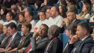 Gedizli öğrenci, Bakan Yusuf Tekini ilçelerine davet etti