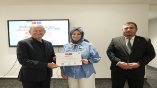 Geleceğin dijital tasarımcıları uluslararası sertifikalarına kavuştu