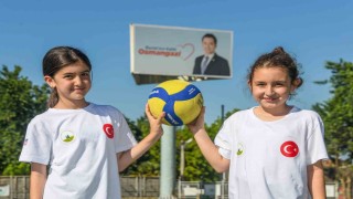 Geleceğin voleybolcuları Osmangazide yetişiyor