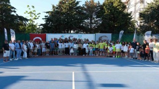 Geleneksel Büyükçekmece Açık Tenis Turnuvası ödül töreni gerçekleşti