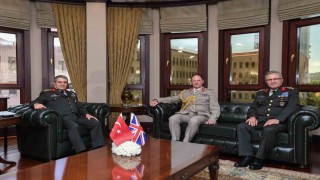 Genelkurmay Başkanı Bayraktaroğlu, Birleşik Krallık Kara Kuvvetleri Komutanı Orgeneral Walkeri kabul etti