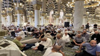 Hacılar Ravda-ı Mutahharaya koştular