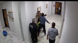 Hastane müdürünün darbettiği personel konuştu