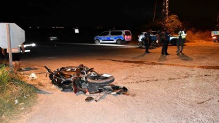 Hatayda otomobille motosiklet çarpıştı: 4 yaralı