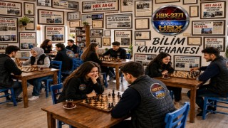HBX Academy, kafe kültürüne yenik düşen kıraathaneye alternatif proje başlattı