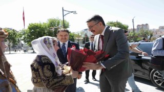 İçişleri Bakan Yardımcısı Ali Çelik Kütahyada temaslarda bulundu