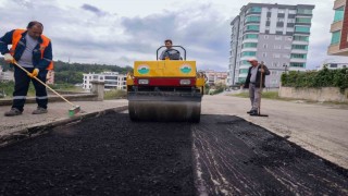 İlkadımda yollar yenileniyor
