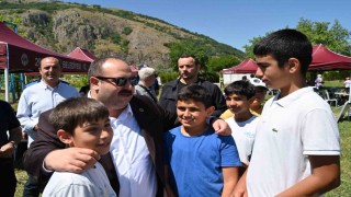 İnönüde başkandan çocuklara tatil öncesi dev organizasyon