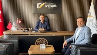 İş dünyası ve basın temsilcileri ile Kâhtada bir araya geldi
