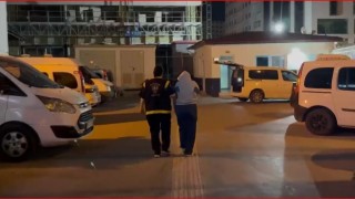 İskenderun'da günübirlik evlere fuhuş operasyonu