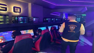 İskenderunda internet kafe ve oyun salonları denetlendi