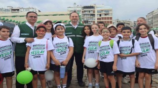 İzmir'de öğrenciler Yeşilay Bağımsızlık Festivalinde buluştu