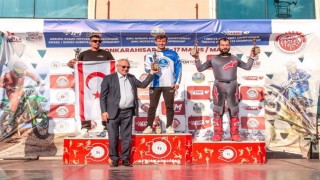 Kağıtspordan madalya yağmuru