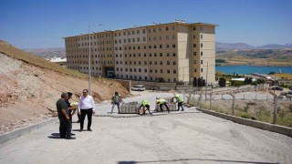 Kahta MYO yolu yeni yüzüyle hizmete sunuldu