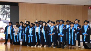 Karaelmas TÖMERde mezuniyet coşkusu: Uluslararası öğrenciler yükseköğretim yolculuklarına uğurlandı