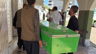Karamandaki kazada ölen 3 kardeş Siverekte yan yana toprağa verildi