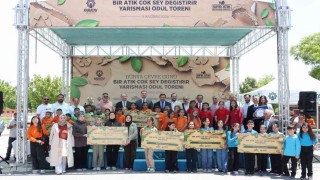 Karatayda Bir Atık Çok Şey Değiştirir yarışmasında ödüller sahiplerini buldu