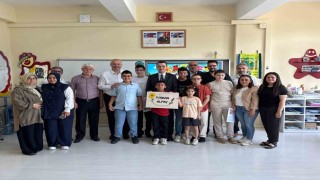 Karneyi getirdiler dondurmayı kaptılar