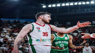 Karşıyaka Basketbolda iki ayrılık