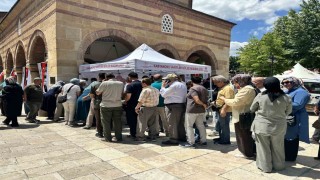 Kastamonuda binlerce vatandaşa aşure ikramı